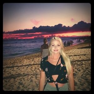 Meet your Posher, Faith